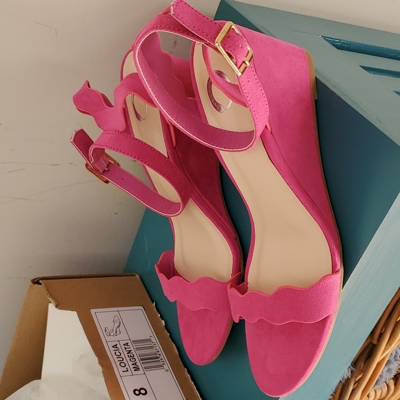 Journee Collection Shoes Journee Collection Loucia Magenta Wedge